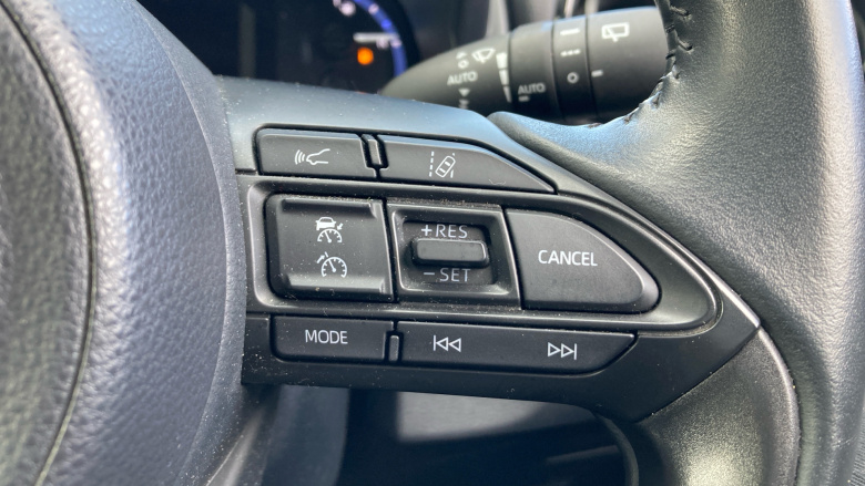 Toyota Yaris Cross 1.5 Hybrid Design 5dr CVT Hybrid Estate